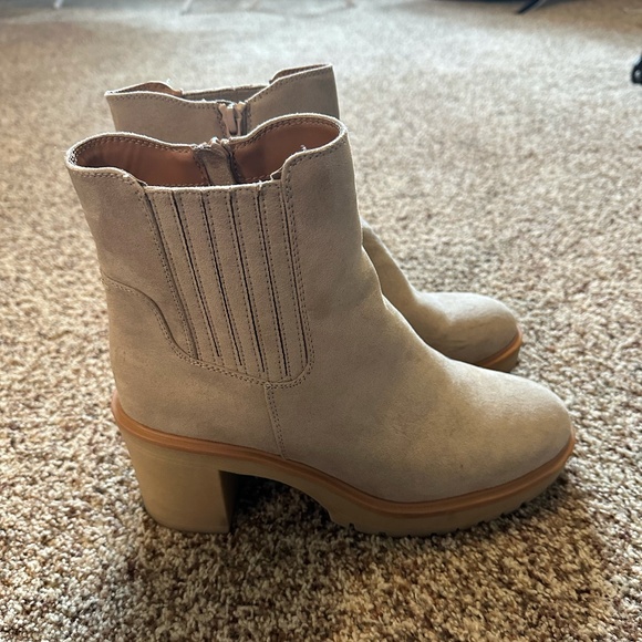 Suede Boot with Block Heel - Picture 2 of 5